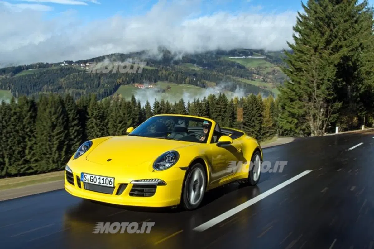 Porsche 911 Carrera 4