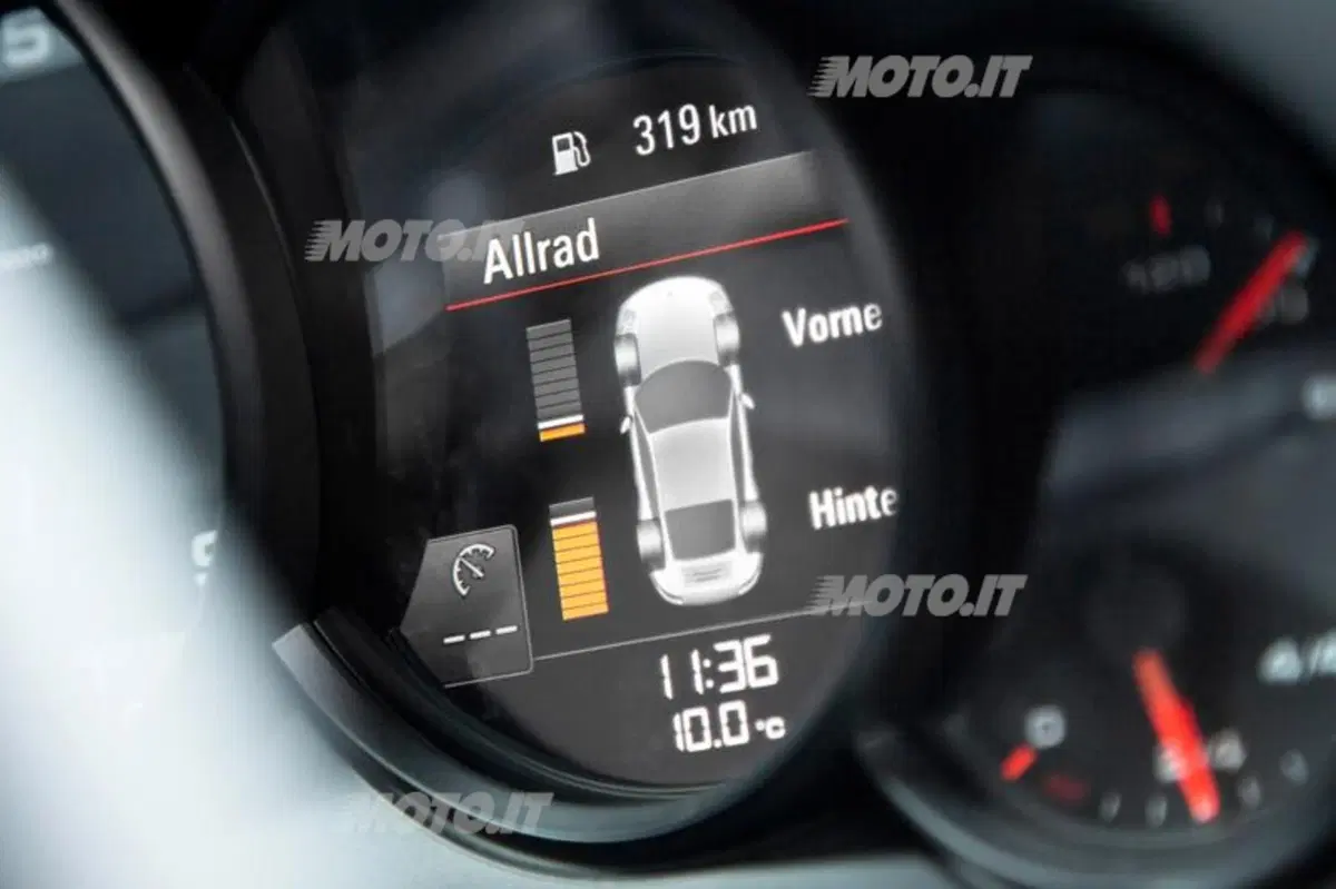 Porsche 911 Carrera 4 (59)