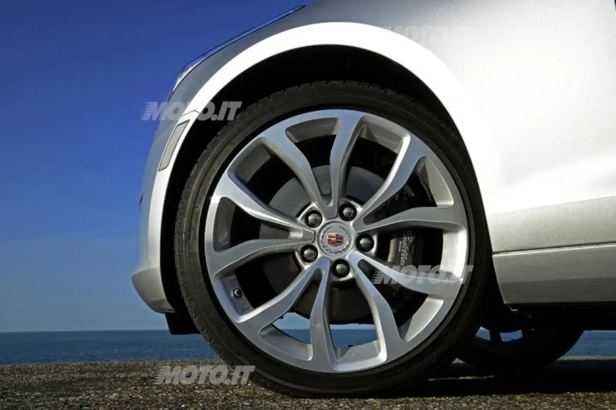 Cadillac ATS: i prezzi italiani (14)