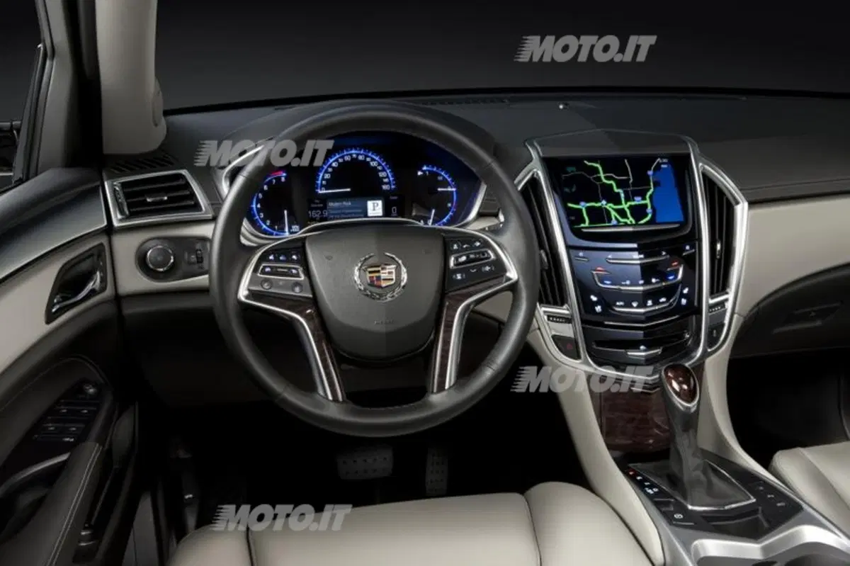 Cadillac SRX 2013: listino prezzi (8)