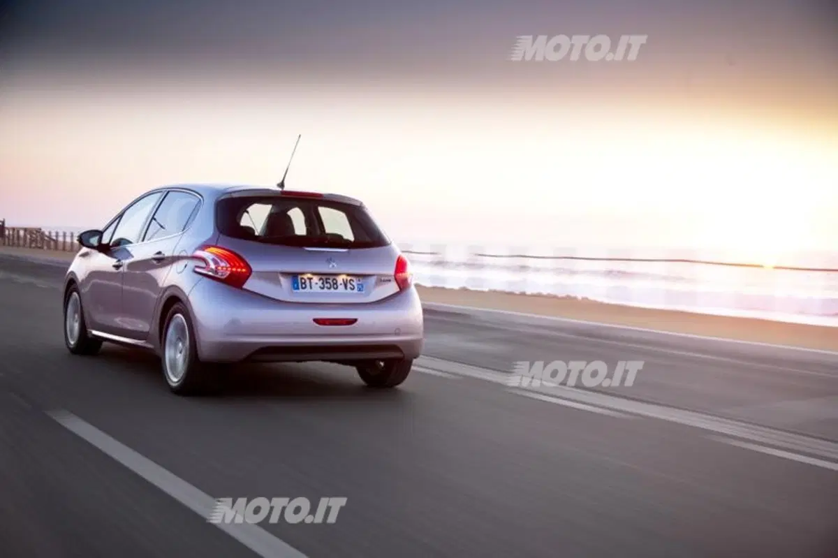 Peugeot 208: ottimi riscontri commerciali in Italia (2)