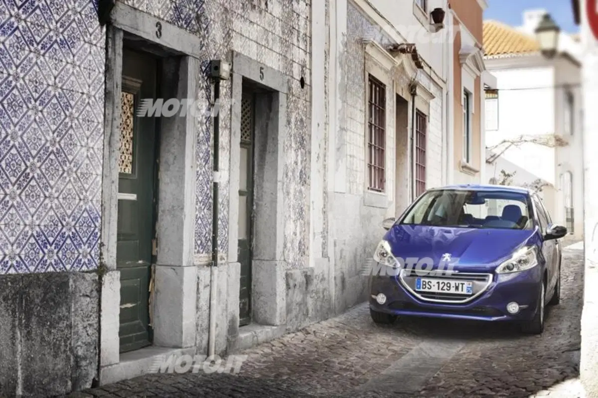 Peugeot 208: ottimi riscontri commerciali in Italia (8)