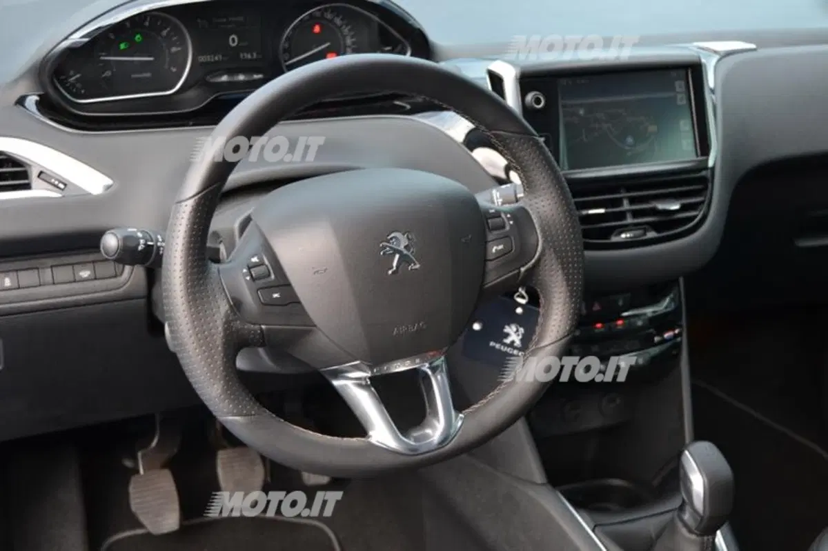 Peugeot 208: ottimi riscontri commerciali in Italia (10)