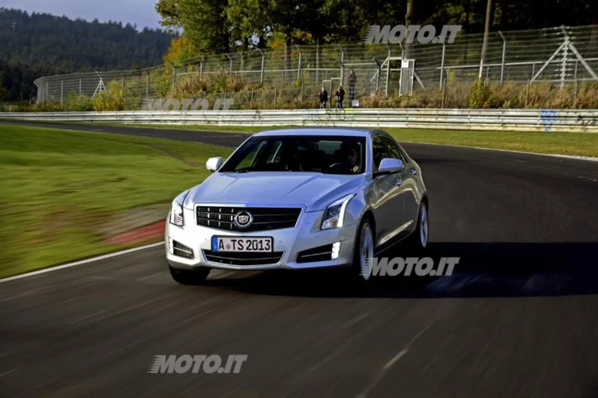 Cadillac ATS (4)