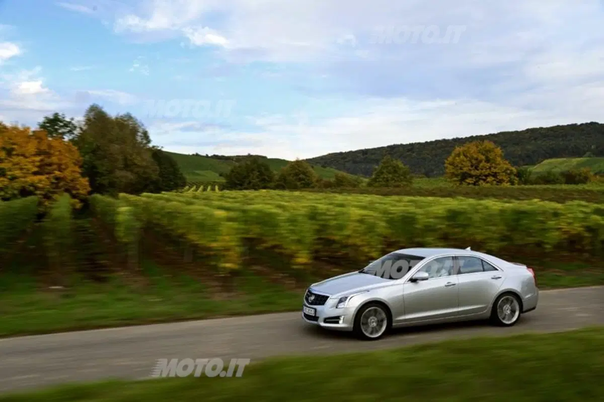 Cadillac ATS (11)