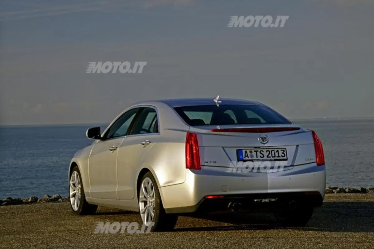 Cadillac ATS (23)