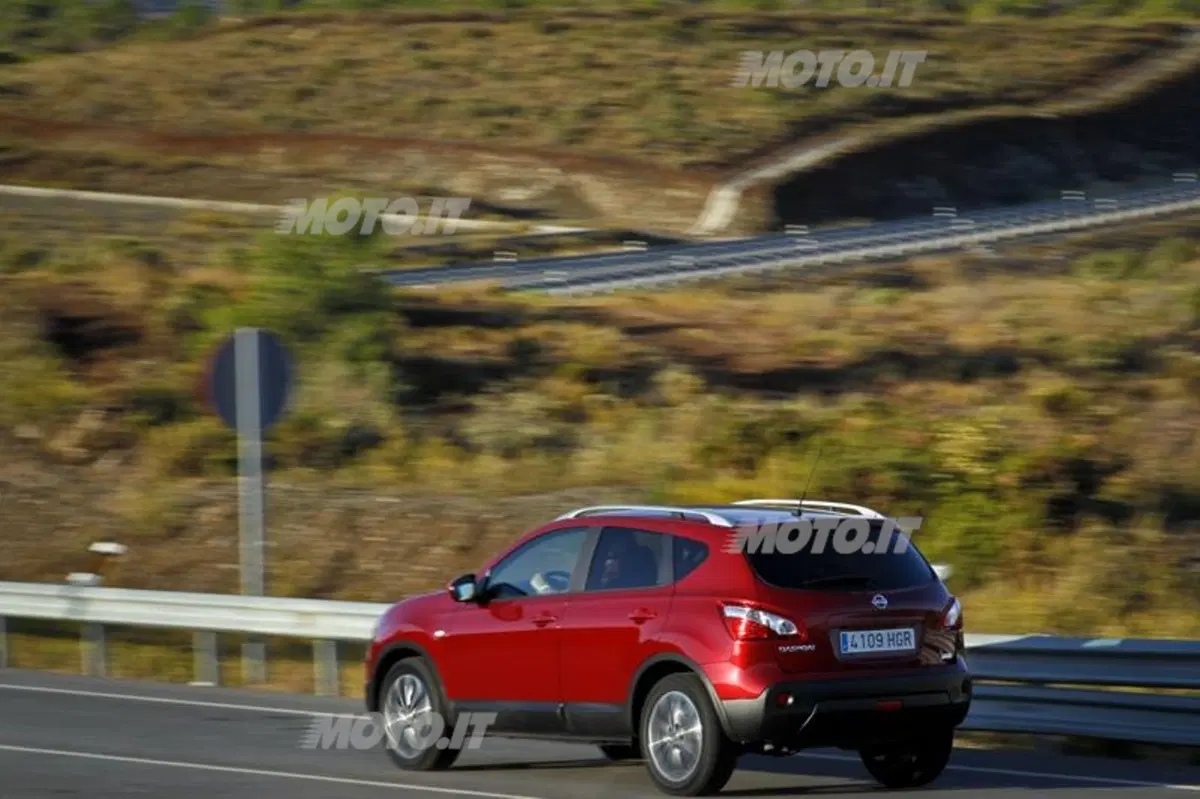 Nissan Qashqai Eco GPL (2)
