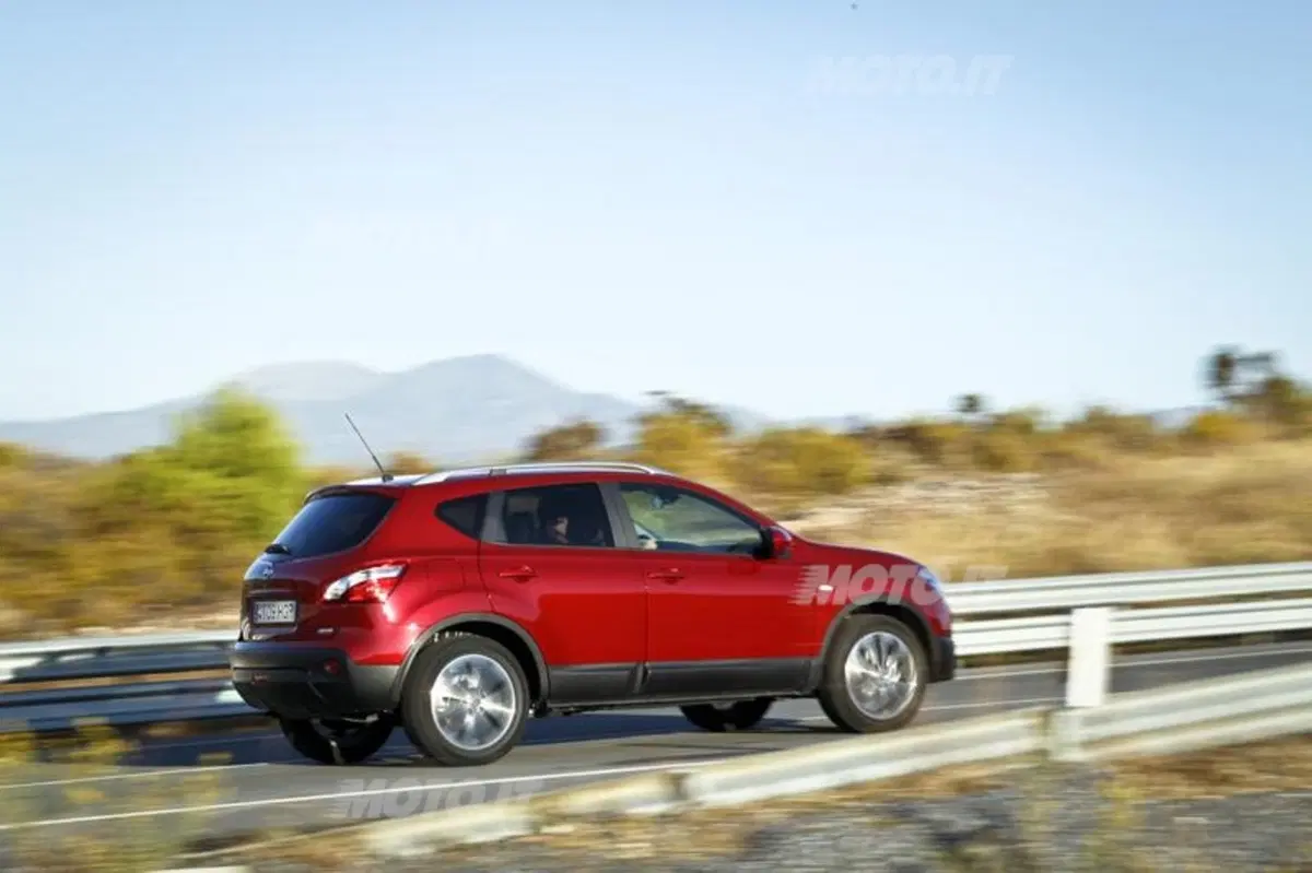 Nissan Qashqai Eco GPL (3)