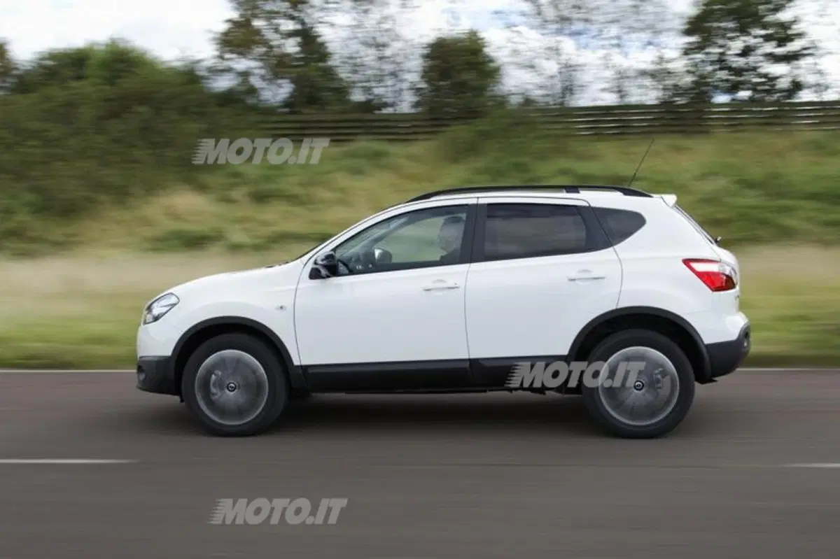 Nissan Qashqai Eco GPL (6)