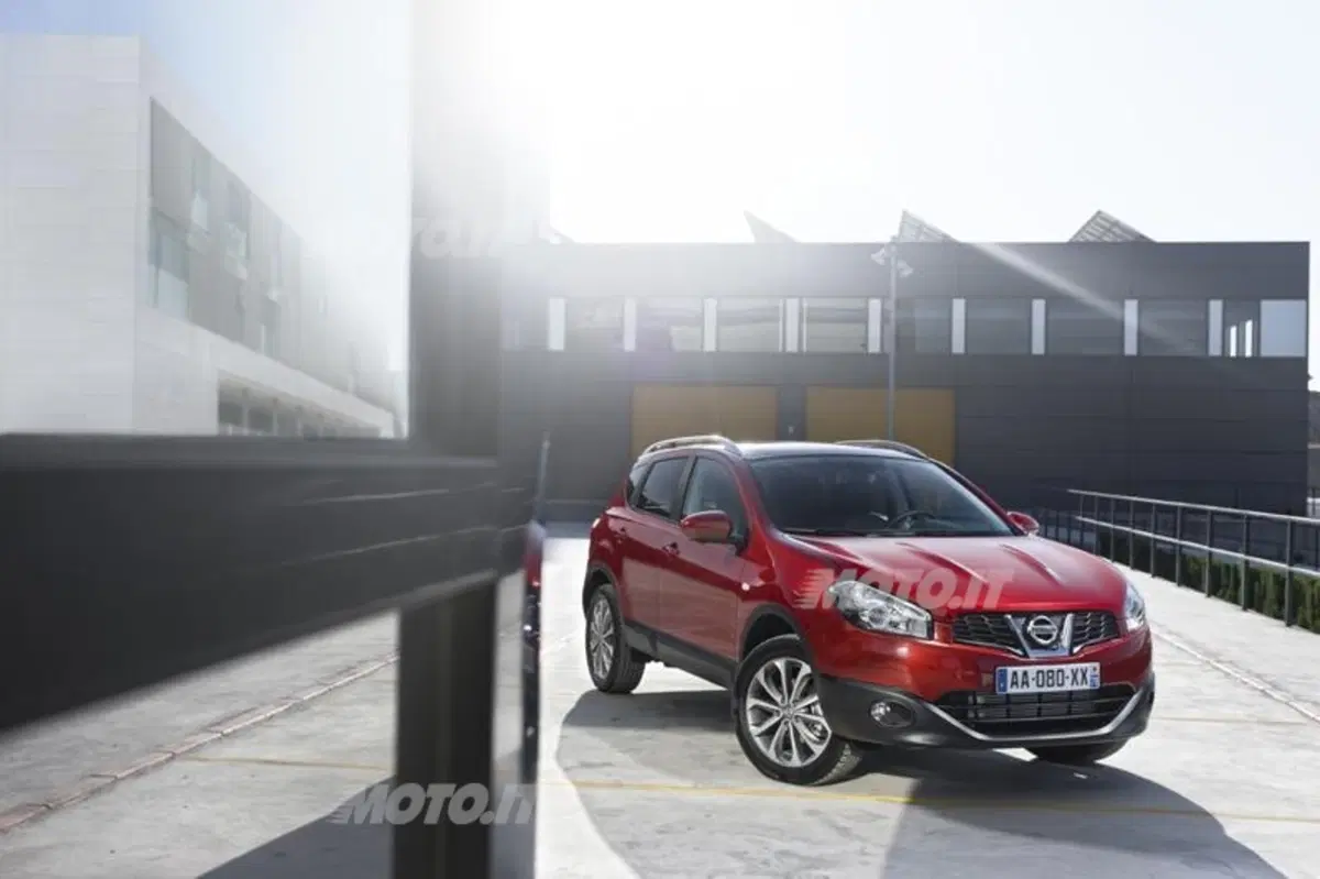 Nissan Qashqai Eco GPL (11)