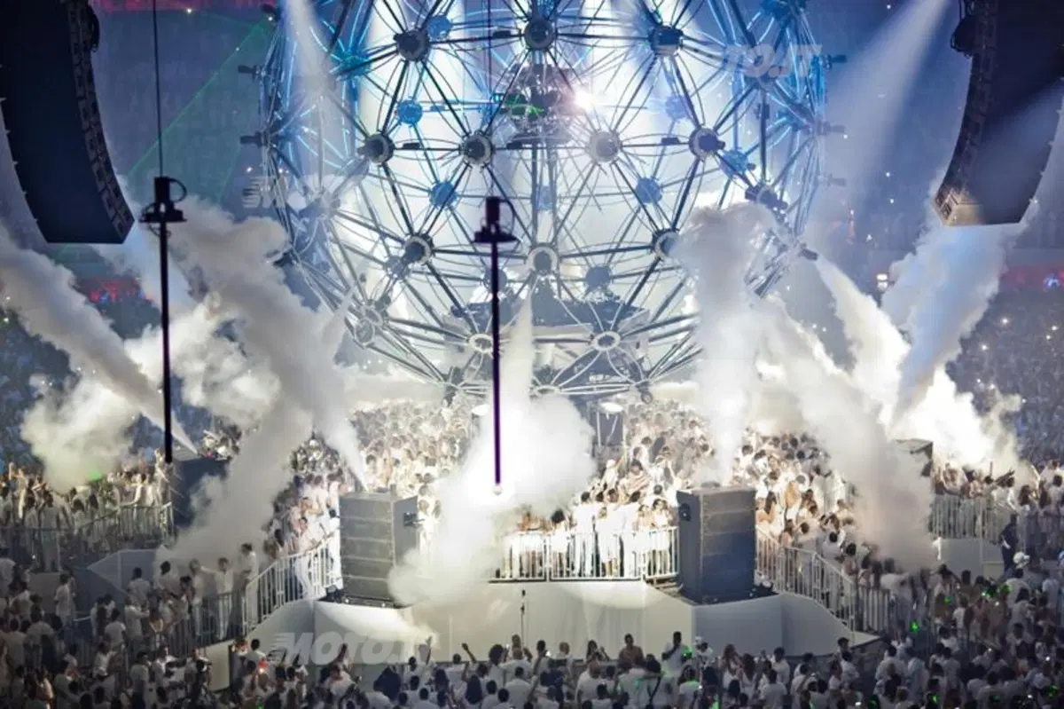 Citroen partner di Sensation, l’evento musicale del 2013 (24)