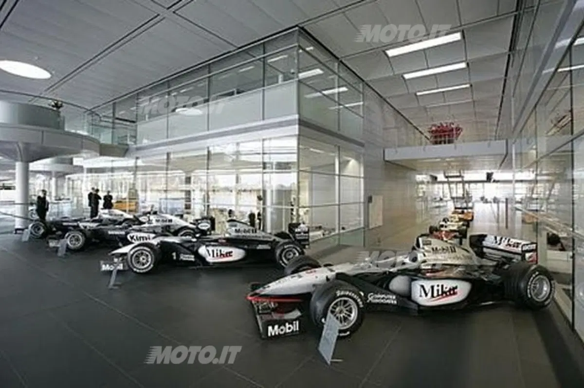 Il team McLaren è il primo a ricevere il Carbon Trust Standard in F1 (2)