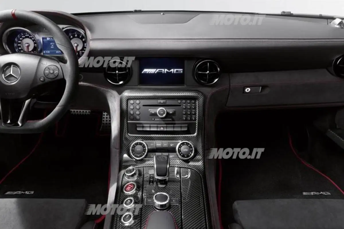 Mercedes-Benz SLS AMG Black Series (7)