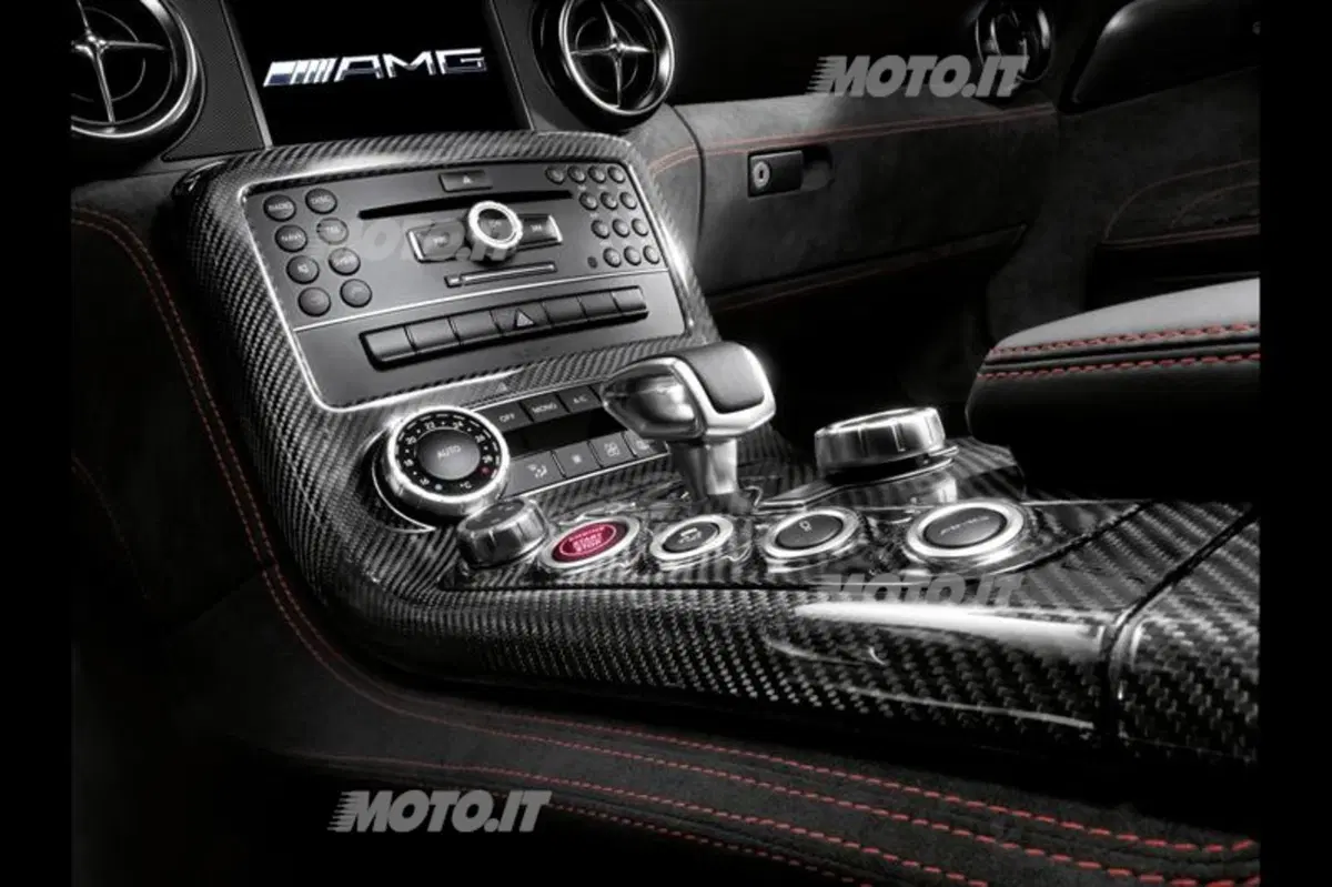 Mercedes-Benz SLS AMG Black Series (9)