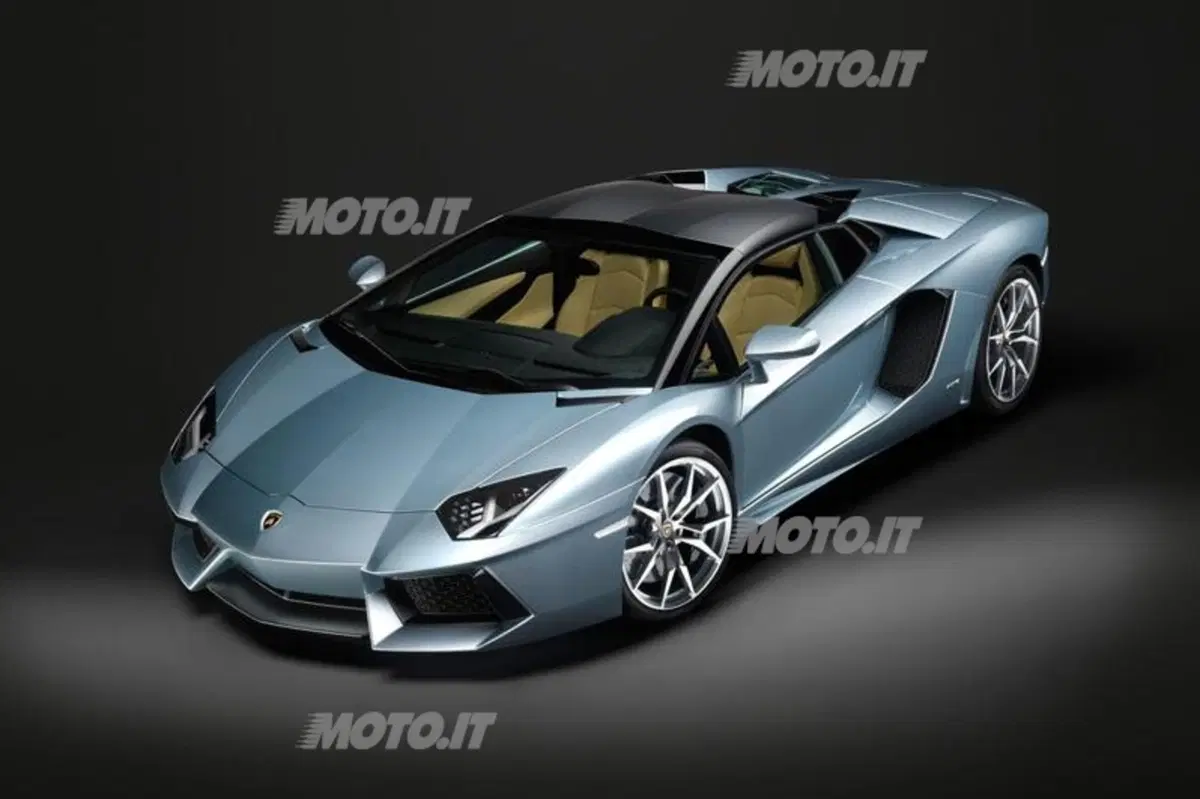 Lamborghini Aventador Roadster (2)