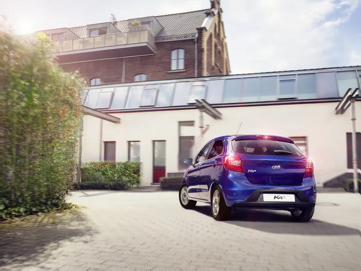 Ford Ka+ [Video primo test] (6)