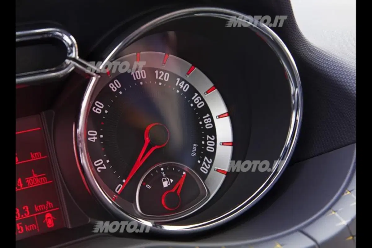 Opel Adam (63)