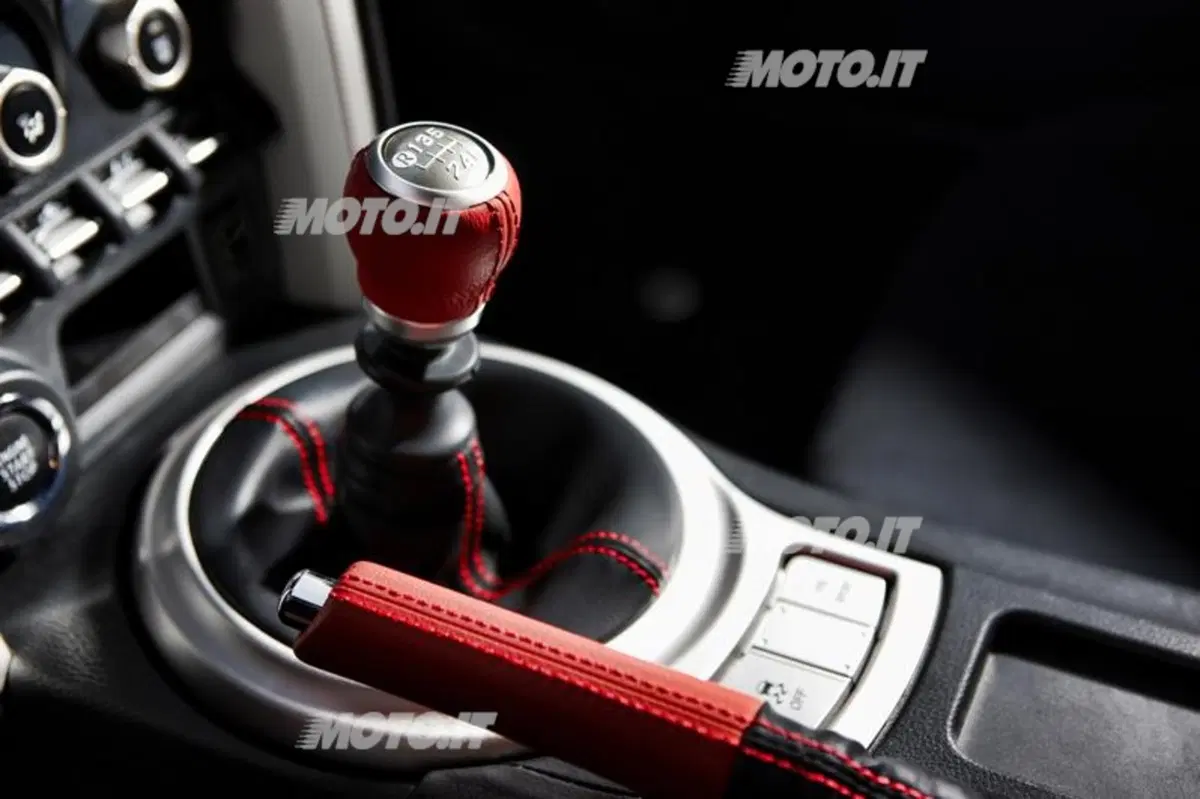 Toyota GT86: al vaglio una versione dotata del KERS (16)