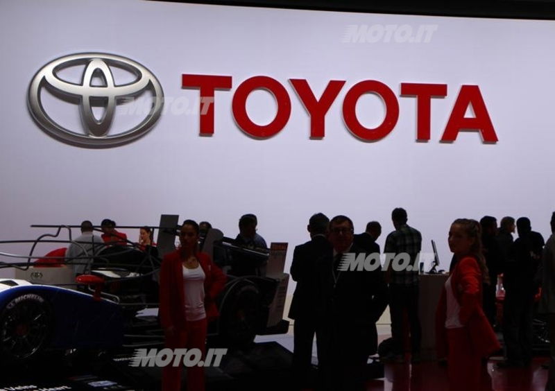 Toyota richiama 2.7 milioni di vetture