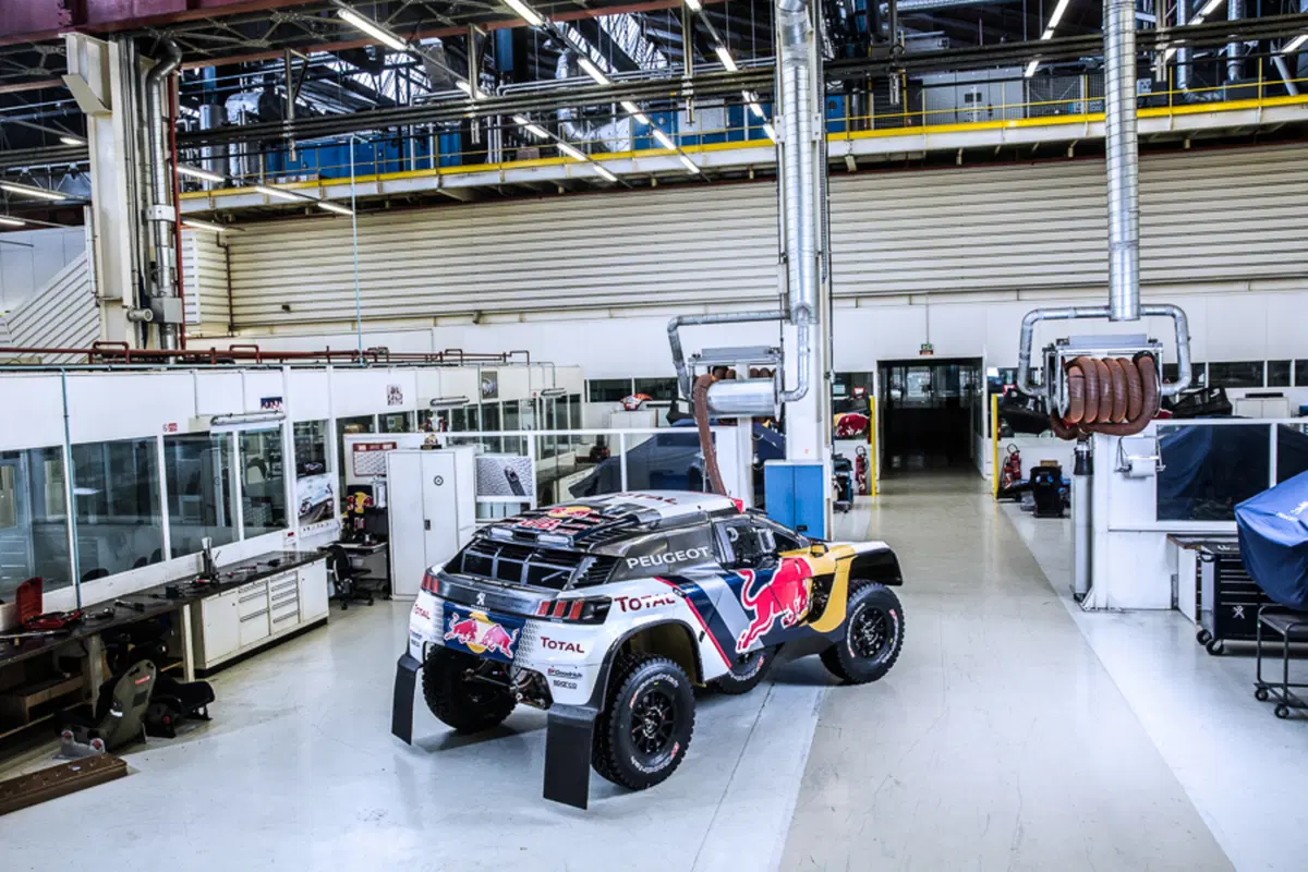 Dakar 2017: Peugeot 3008 DKR, ecco la livrea (4)