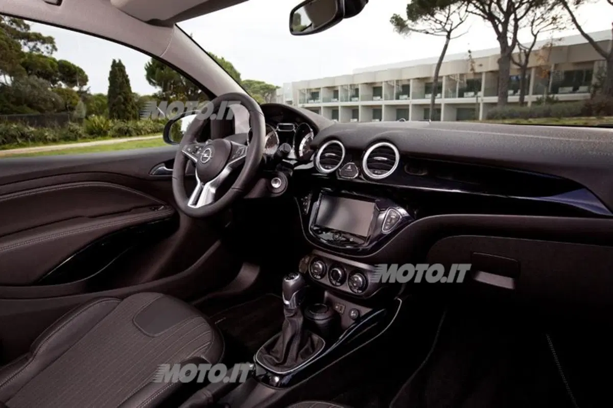 Tutte le Opel Adam che vuoi (12)