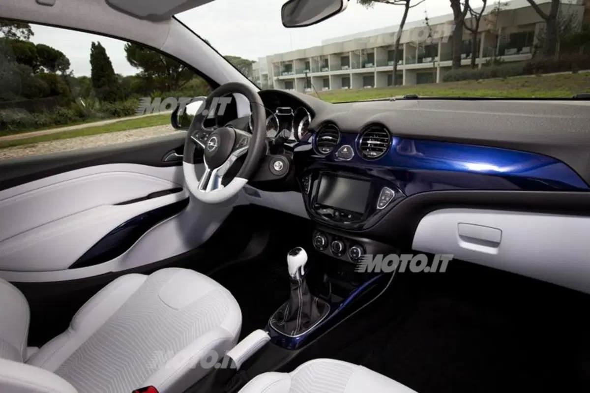 Tutte le Opel Adam che vuoi (20)