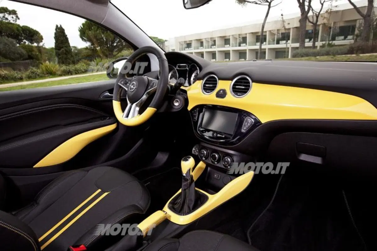 Tutte le Opel Adam che vuoi (30)