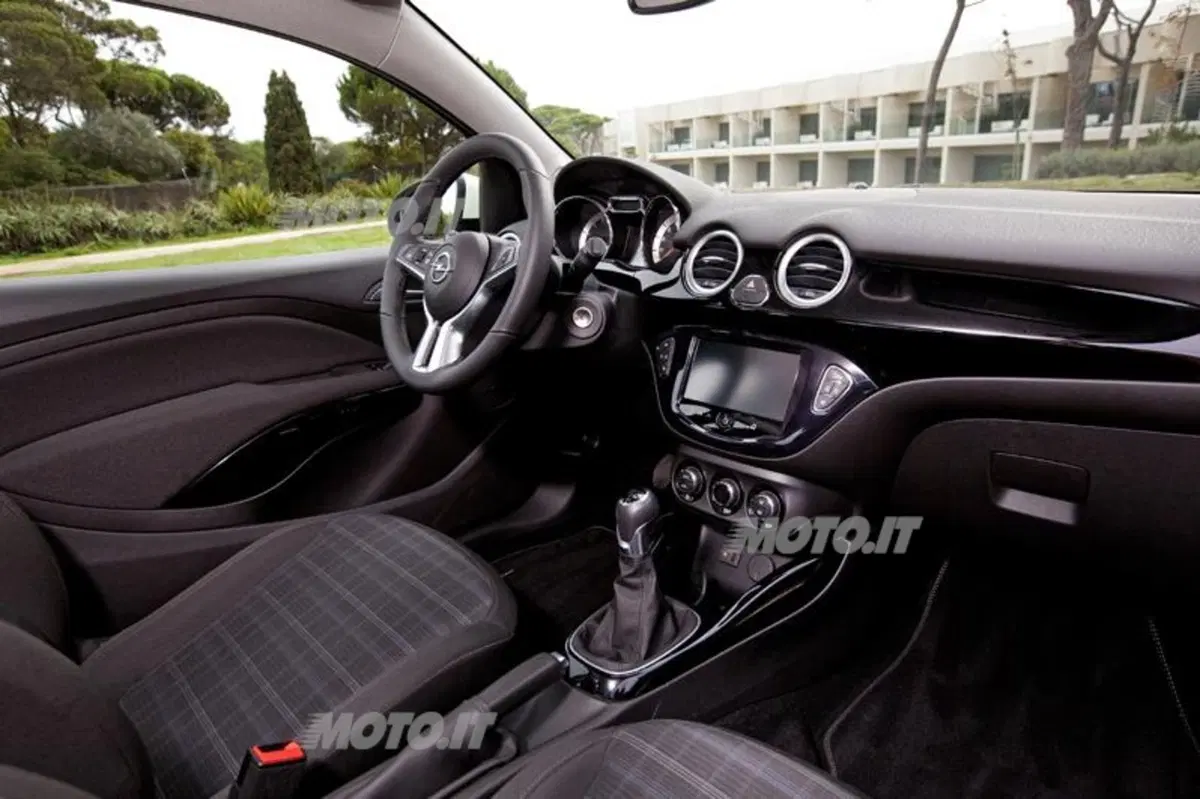 Tutte le Opel Adam che vuoi (36)