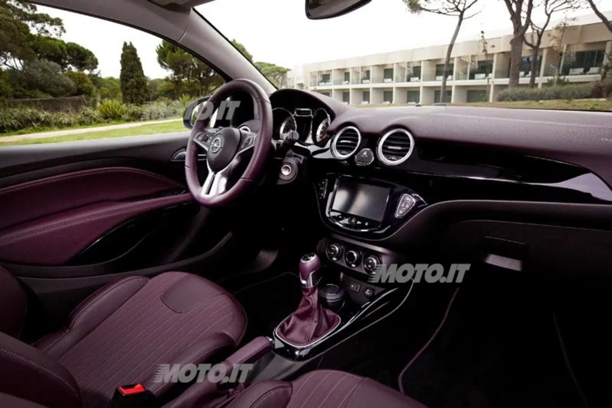 Tutte le Opel Adam che vuoi (38)