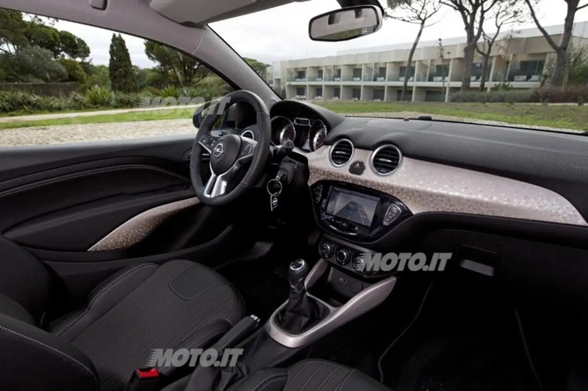 Tutte le Opel Adam che vuoi (70)