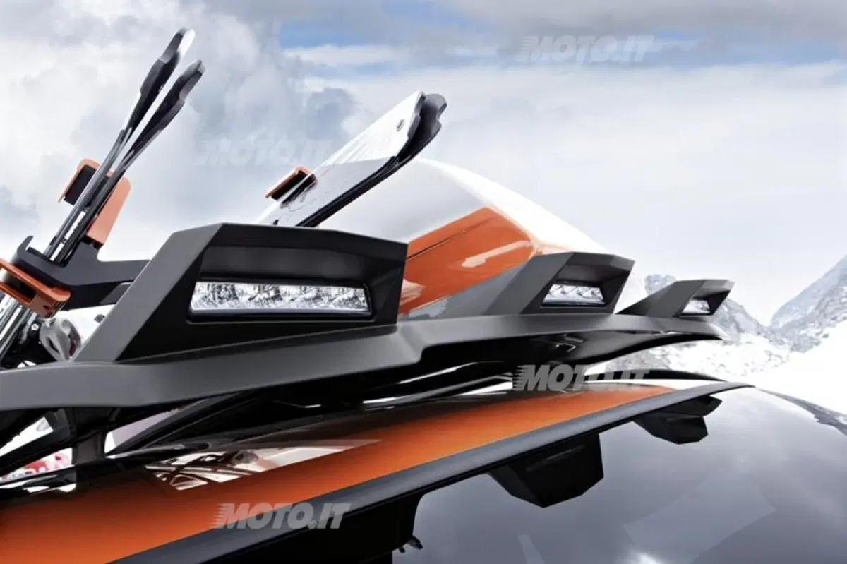 BMW Concept K2 Powder Ride (3)