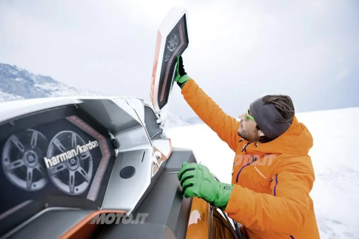 BMW Concept K2 Powder Ride (7)