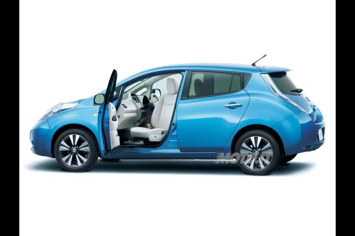 Nissan Leaf: debutto giapponese per la seconda generazione (3)