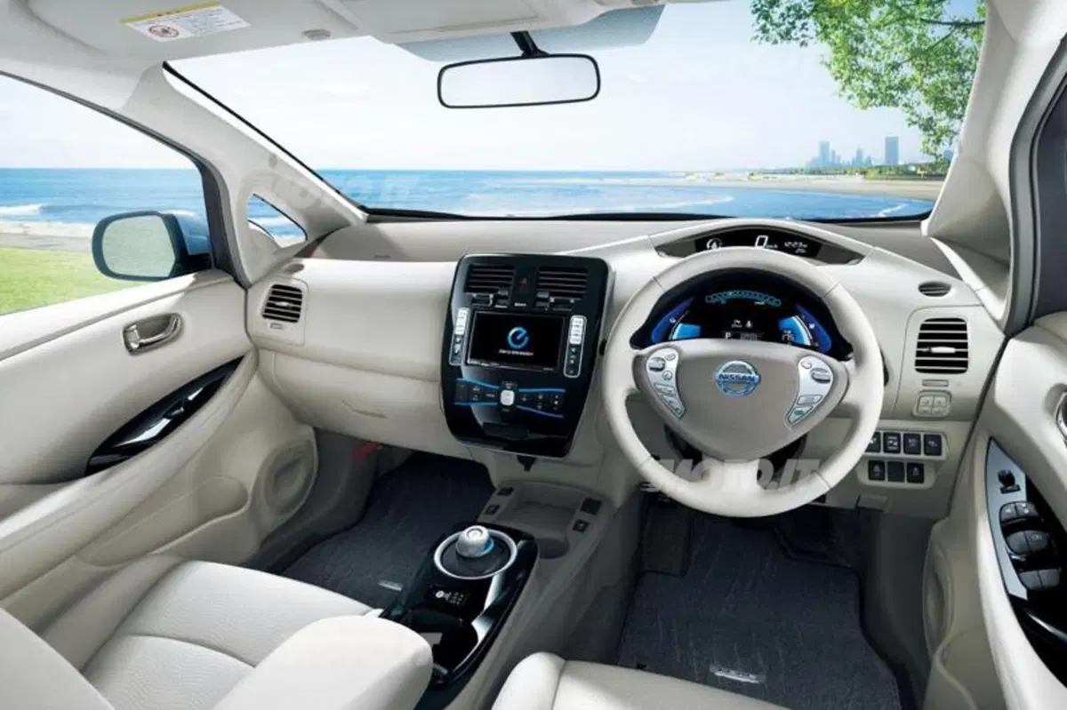 Nissan Leaf: debutto giapponese per la seconda generazione (8)