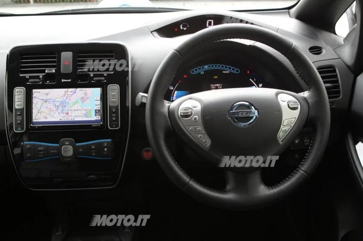 Nissan Leaf: debutto giapponese per la seconda generazione (11)