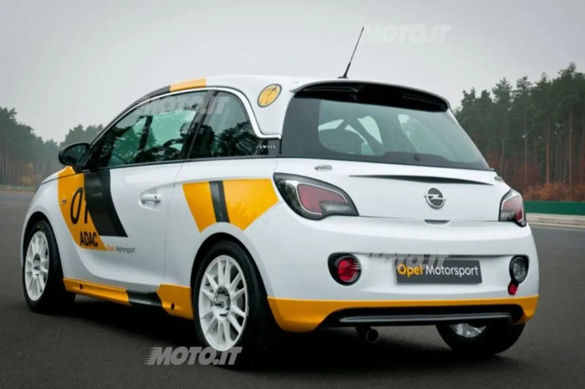 Opel rientra nelle corse con Adam e Astra OPC (4)