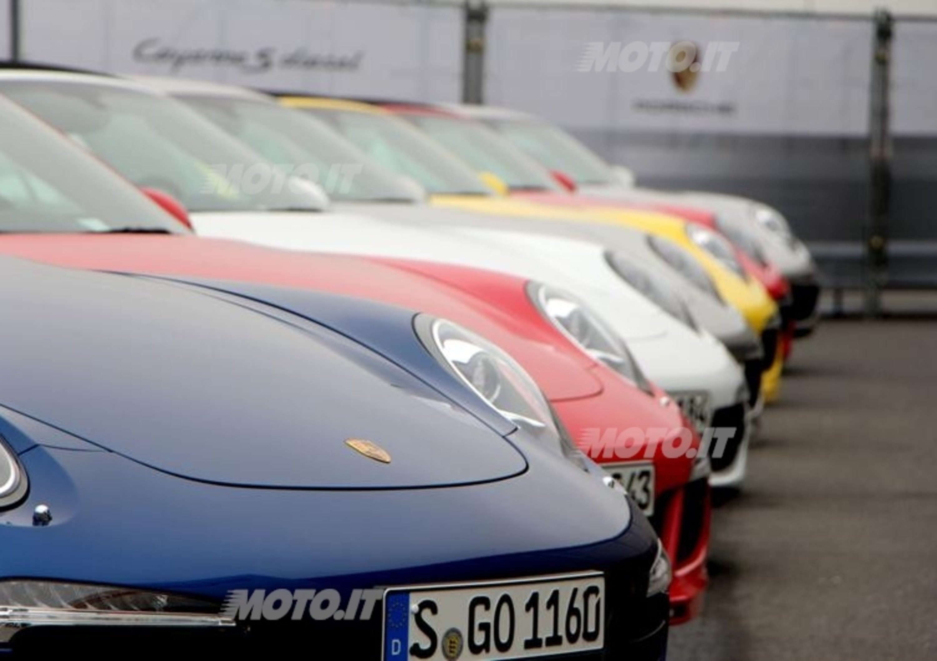 Porsche: Toscani e Giannino rivitalizzano la passione per l&rsquo;auto