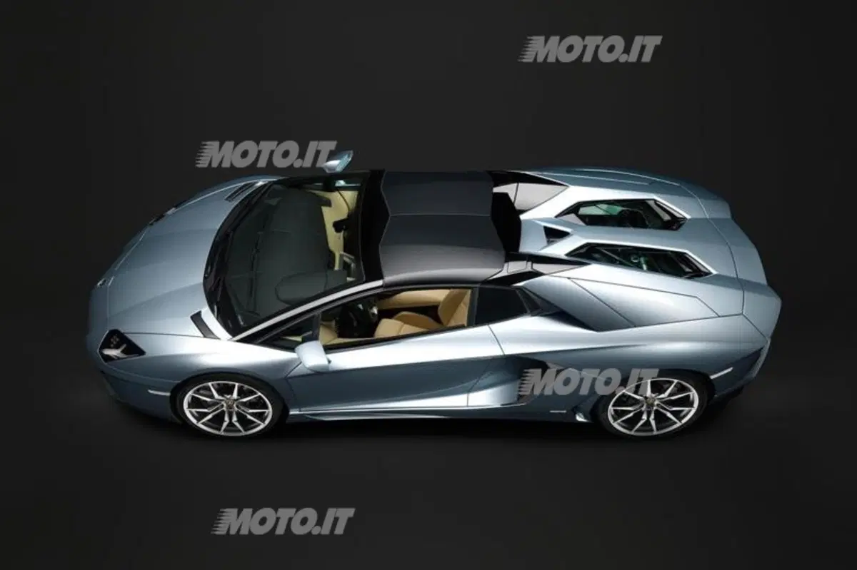 Lamborghini Aventador Roadster: i prezzi italiani (3)