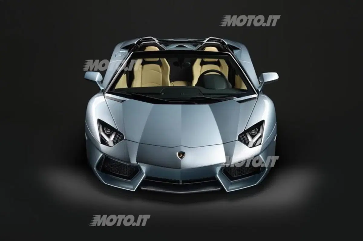 Lamborghini Aventador Roadster: i prezzi italiani (4)
