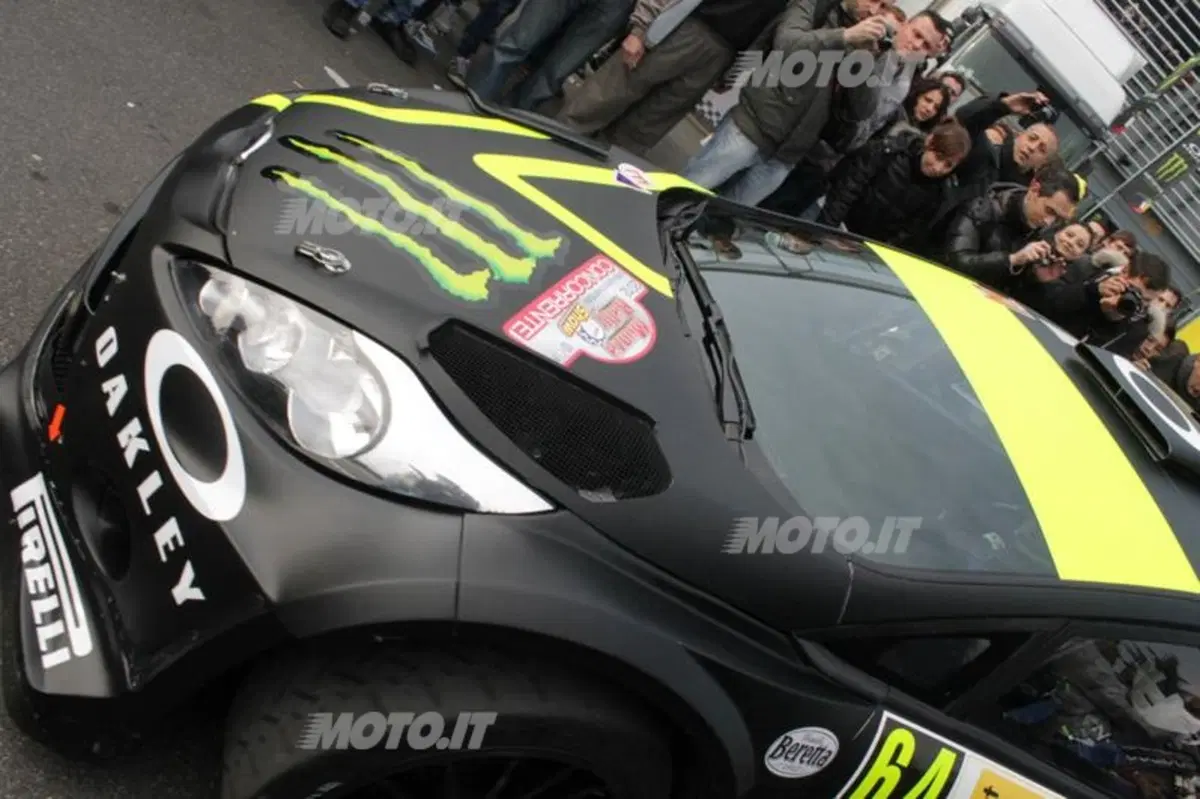 Valentino Rossi su Ford Fiesta WRC al Monza Rally Show 2012 (2)