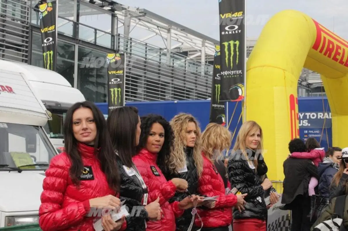 Valentino Rossi su Ford Fiesta WRC al Monza Rally Show 2012 (30)