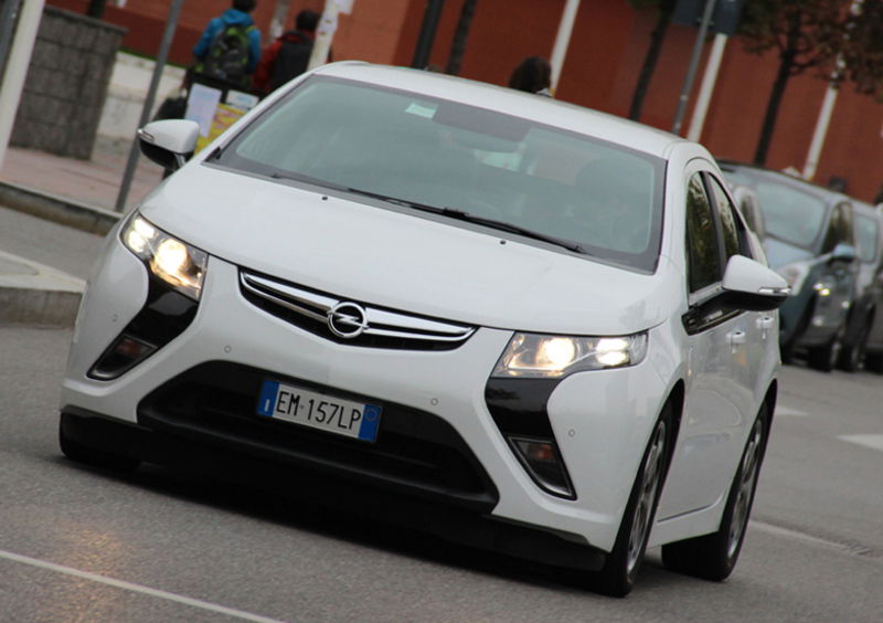 Opel Ampera