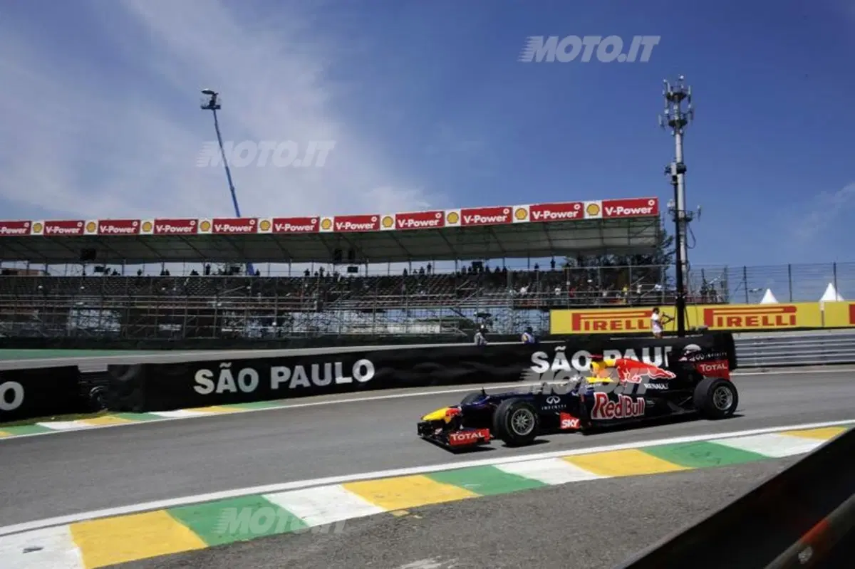 F1 GP Brasile: le foto più belle di Interlagos (48)