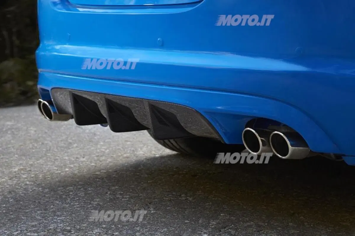 Jaguar XFR-S (13)