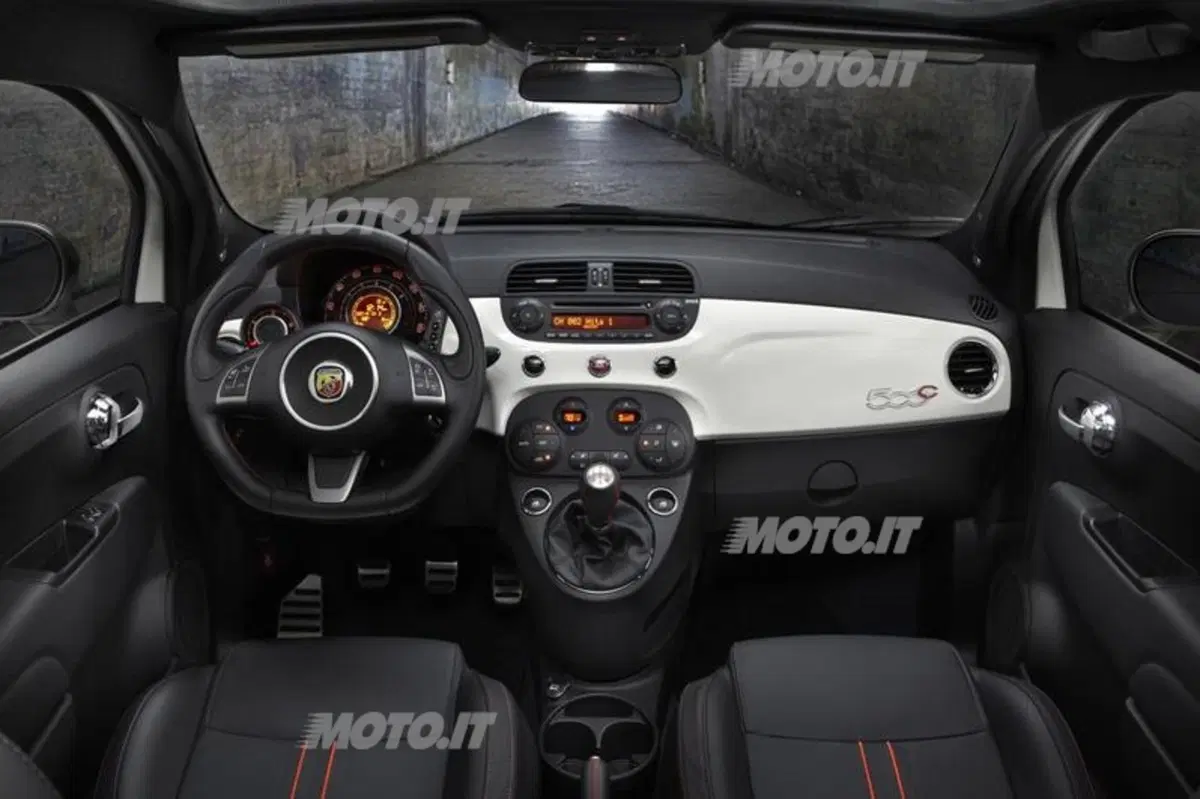 Fiat 500C Abarth (19)