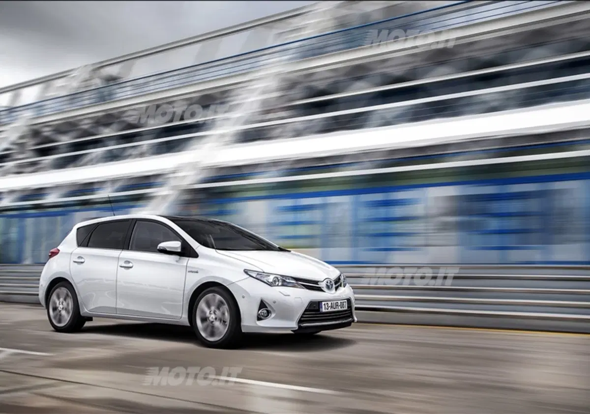 Lorenzo Matthias: «La nuova Auris Hybrid costerà solo 17.900 euro» (4)