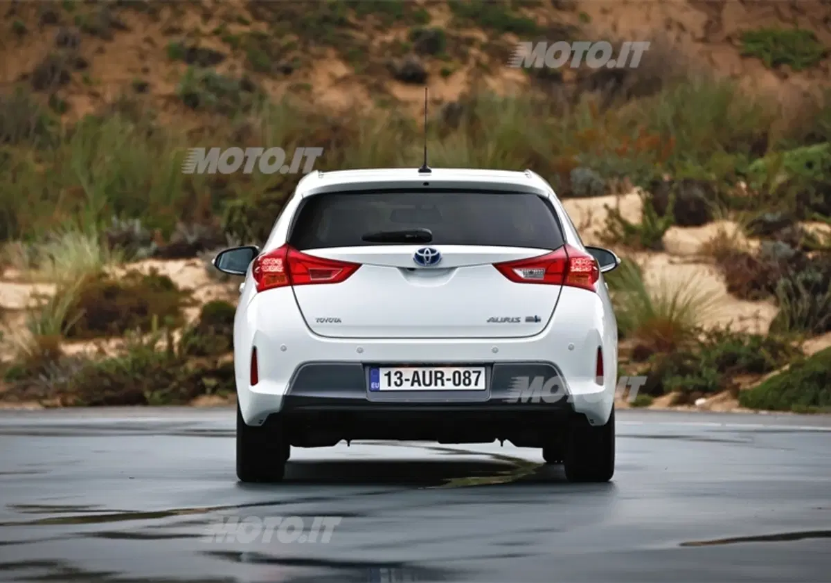 Lorenzo Matthias: «La nuova Auris Hybrid costerà solo 17.900 euro» (14)