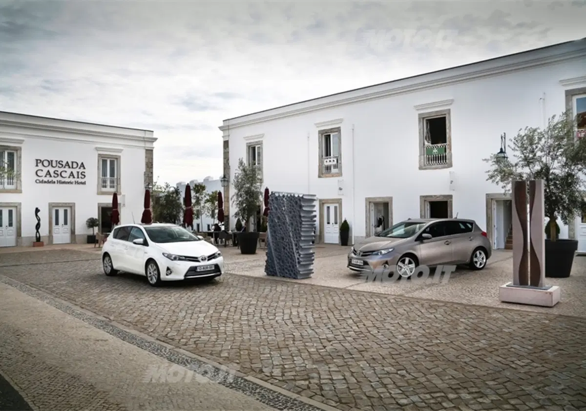 Nuova Toyota Auris: listino prezzi (12)