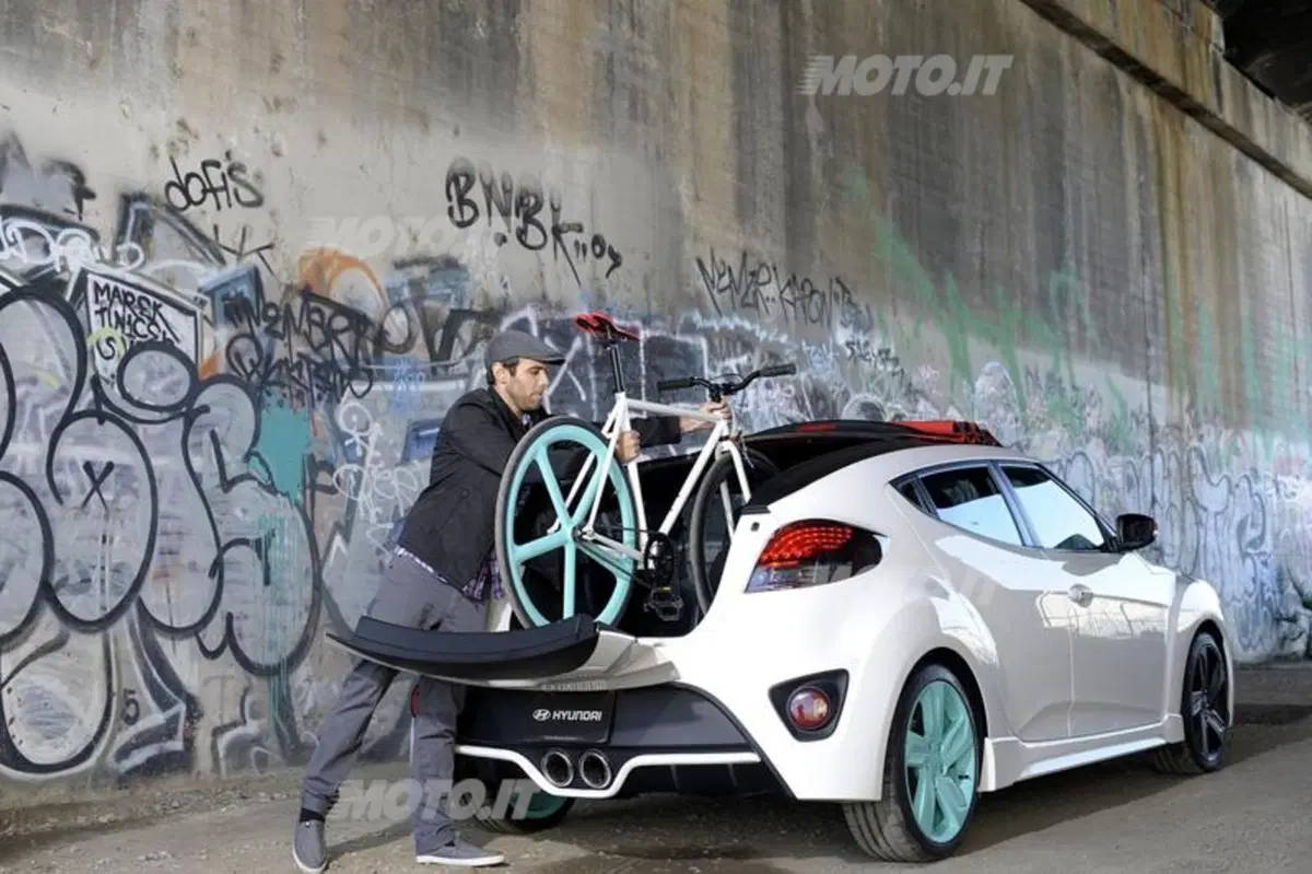 Hyundai Veloster C3 Roll Top Concept (7)