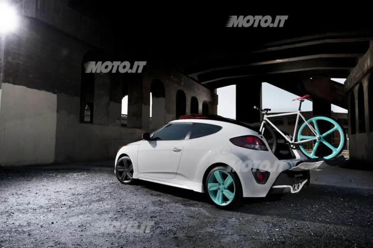 Hyundai Veloster C3 Roll Top Concept (9)